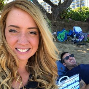 Meet your Posher, Angie